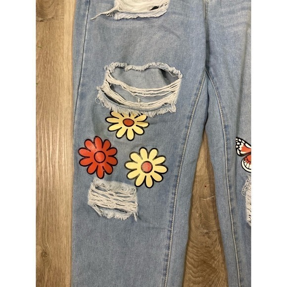 Shein Curve Pants Distressed Denim‎ Blue Ripped Knees Flower Butterfly Pockets - Picture 6 of 9